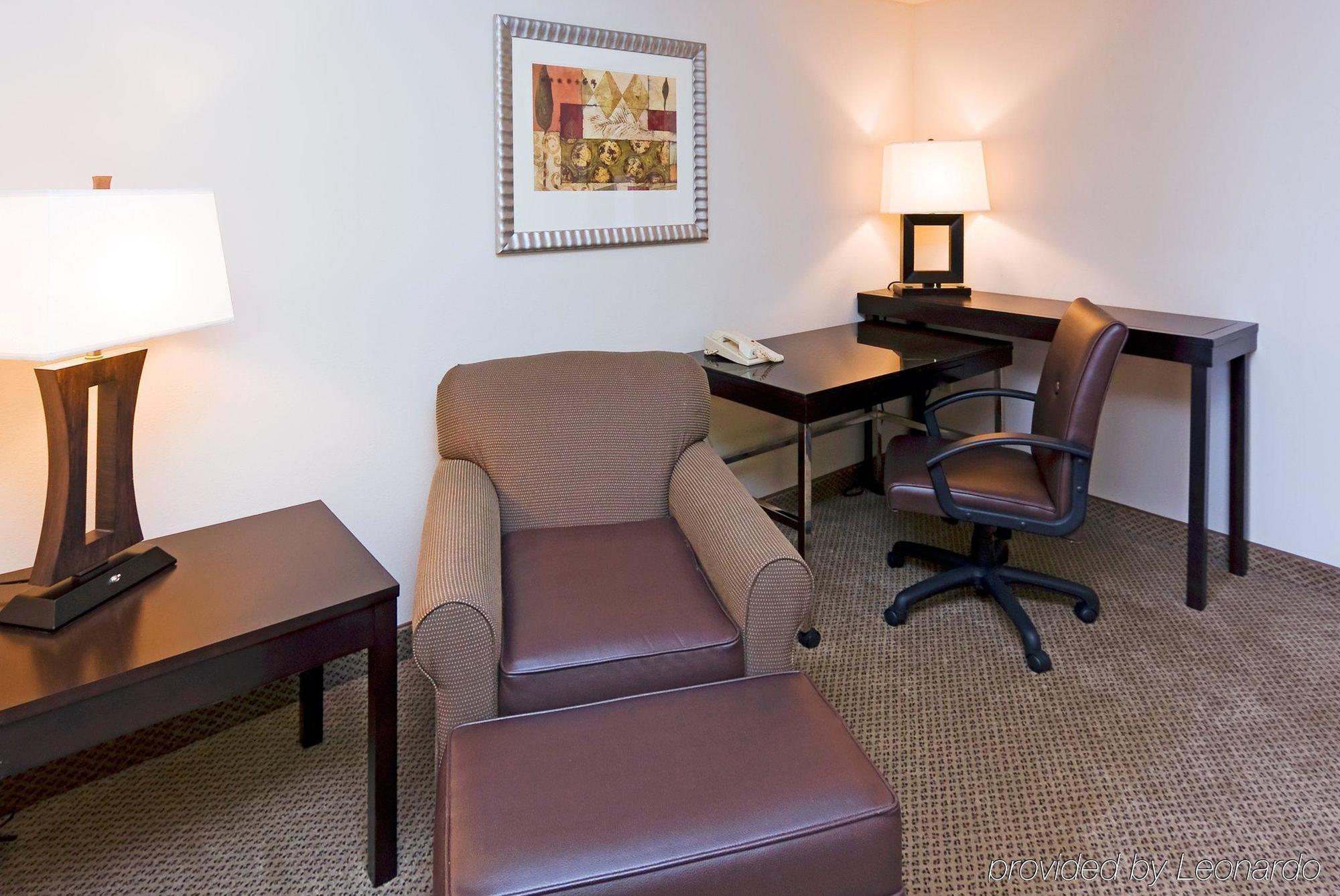 Holiday Inn Express Hotel & Suites Kendall East-Miami By Ihg Habitación foto